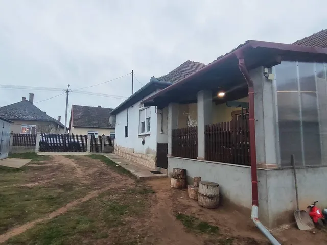 Eladó ház Nagydobos 92 nm