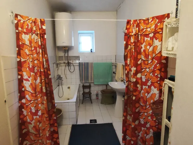 Eladó ház Tyukod 73 nm