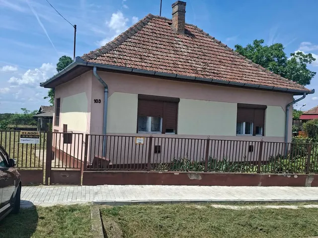 Eladó ház Tyukod 73 nm