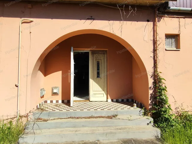 Eladó ház Nyírkáta 206 nm