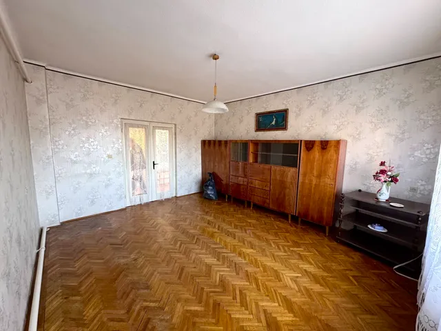 Eladó ház Rakamaz 110 nm