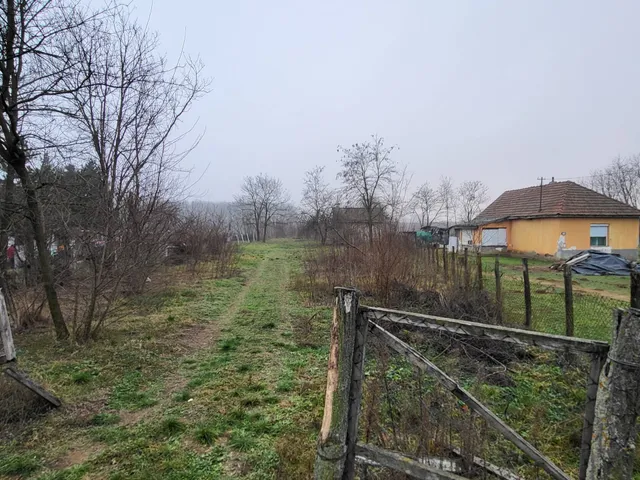 Eladó lakás Levelek 15 nm