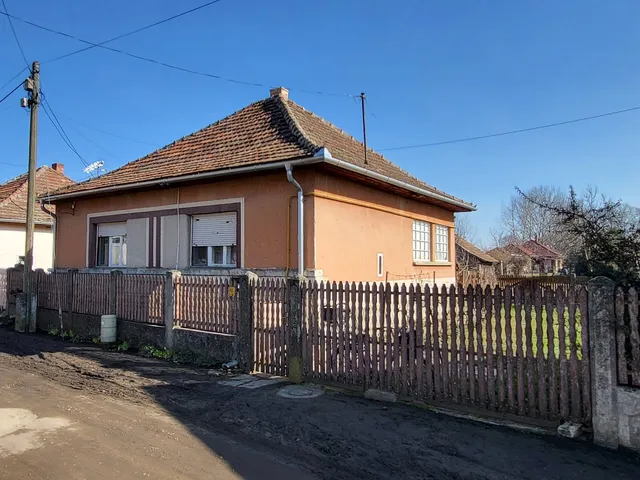 Eladó ház Nagyecsed 105 nm