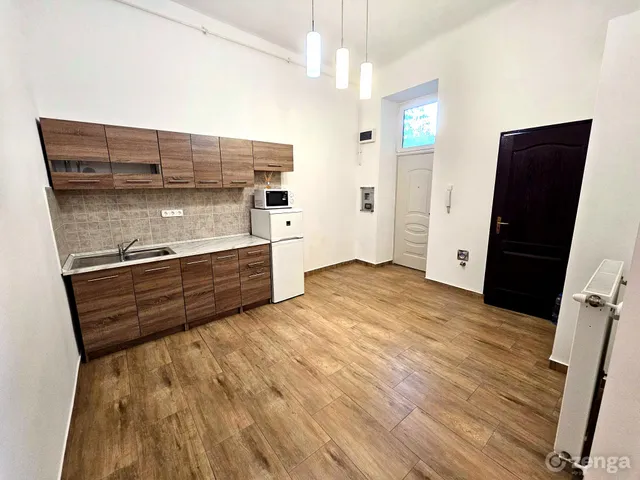 Eladó lakás Budapest VIII. kerület 87 nm