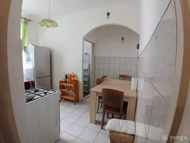 Eladó lakás Kazincbarcika, Belváros 60 nm