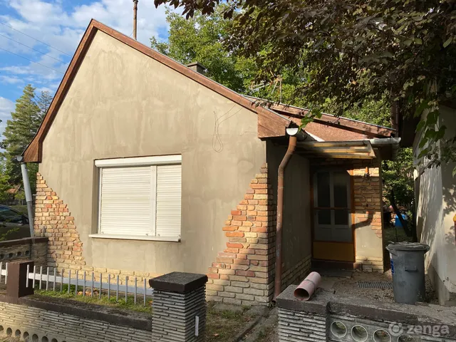 Eladó üdülő és hétvégi ház Kunfehértó 25 nm