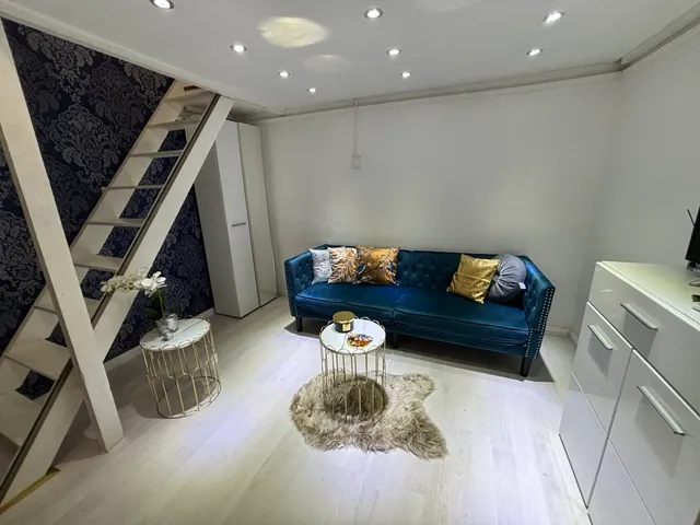 Eladó lakás Budapest VI. kerület 22 nm