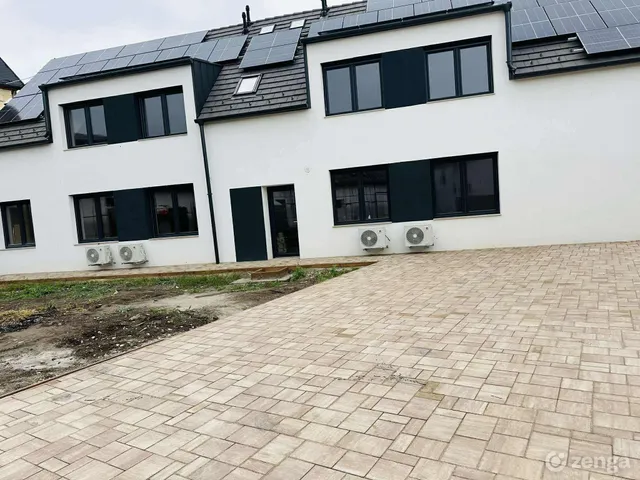 Eladó lakás Nyergesújfalu 62 nm