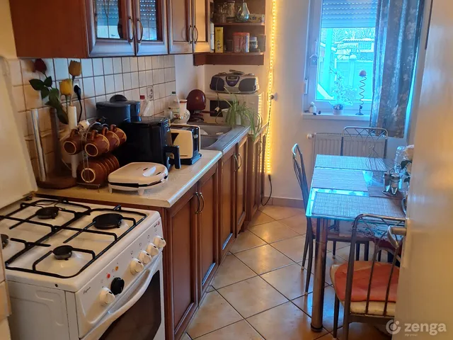 Eladó lakás Makó 57 nm