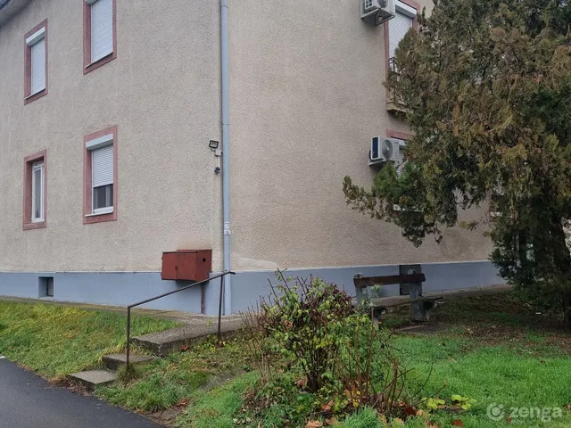 Eladó lakás Aszód, Belváros 53 nm