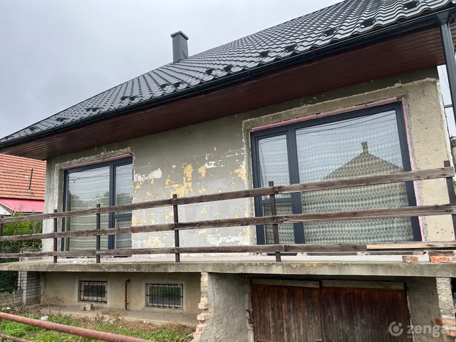 Eladó ház Tiszalúc, Lenke utca 2 110 nm