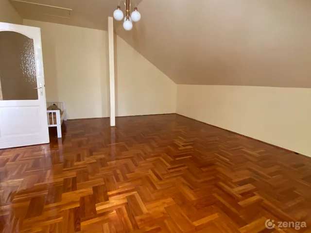 Eladó ház Alsóörs 353 nm