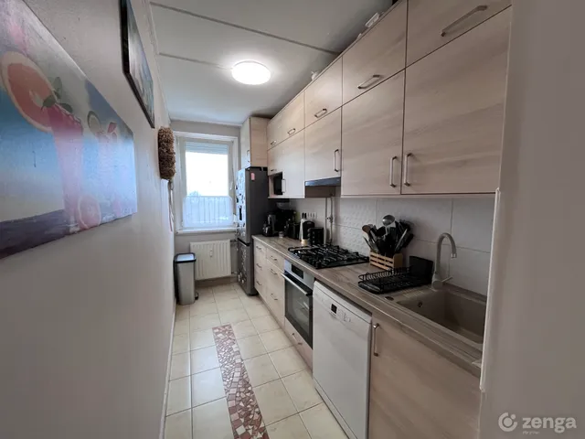 Eladó lakás Veszprém, Jutasi úti lakótelep 52 nm