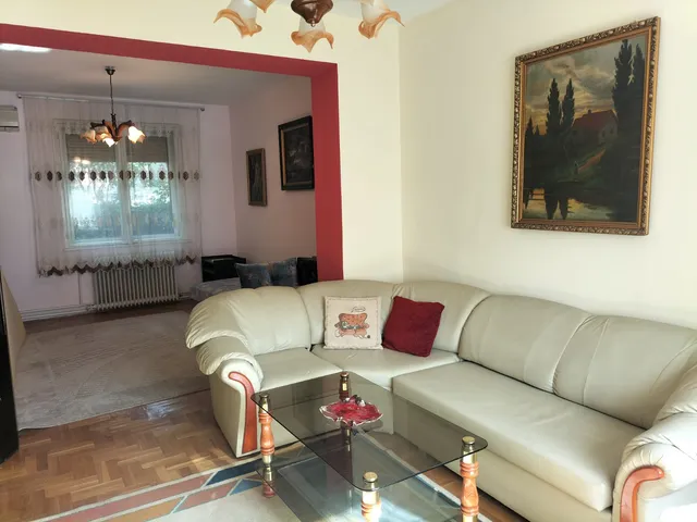 Eladó ház Budapest XIV. kerület, Rákosfalva 142 nm