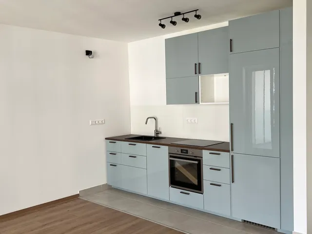 Kiadó lakás Budapest XIII. kerület, Népsziget 35 nm