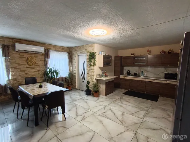 Eladó ház Debrecen, Biczó István-kert 95 nm