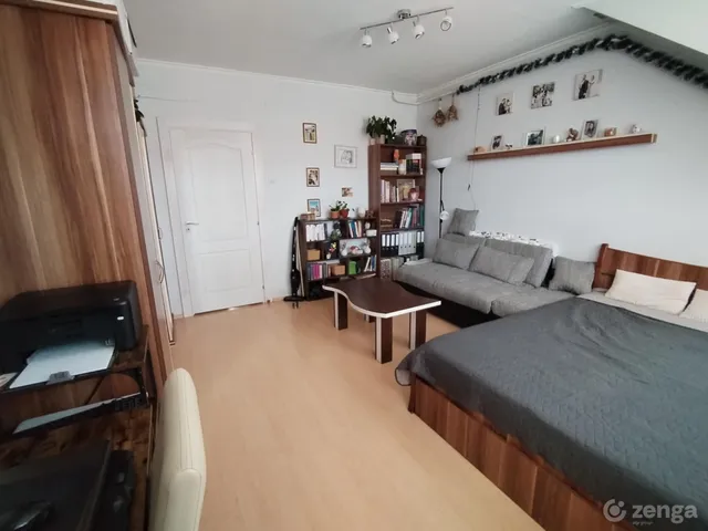 Eladó lakás Várpalota, Ady lakótelep 58 nm