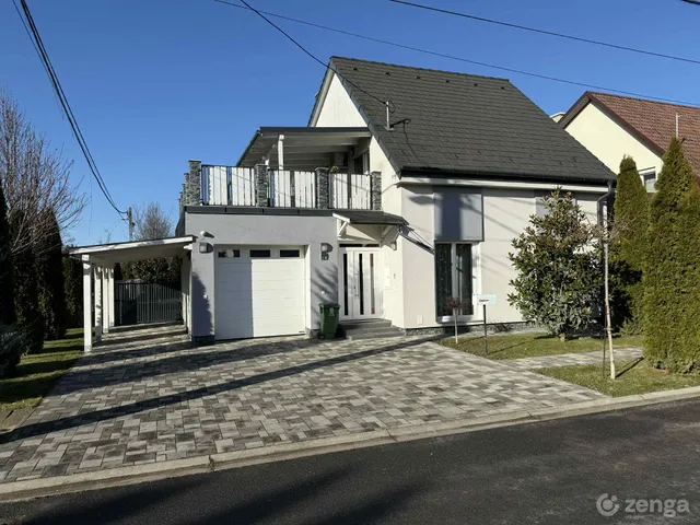 Eladó ház Hajdúszoboszló 180 nm