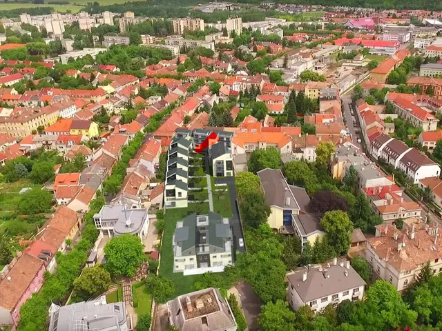 Eladó lakás Sopron, Ősz utca 7 165 nm