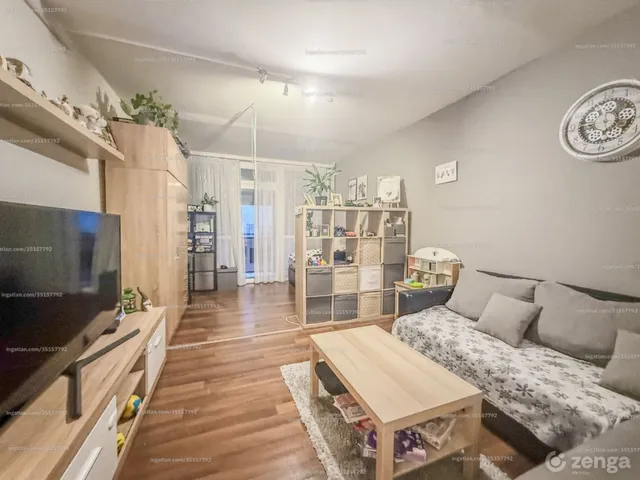 Eladó lakás Pécs, Kertváros 52 nm