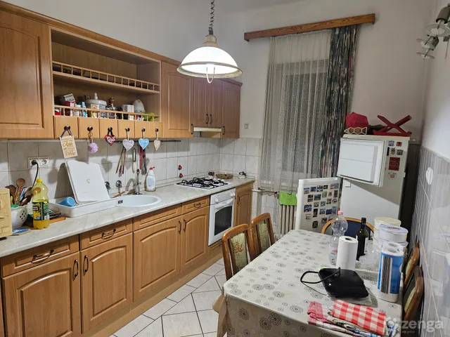 Eladó lakás Tiszavasvári 93 nm