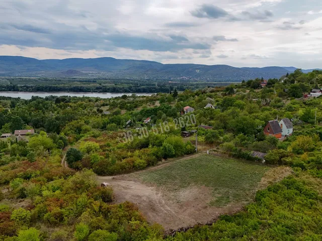 Eladó telek Vác, Külterület 1728 nm