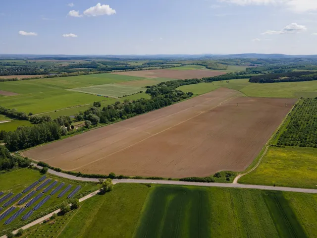 Eladó telek Nógrád, Külterület 57298 nm