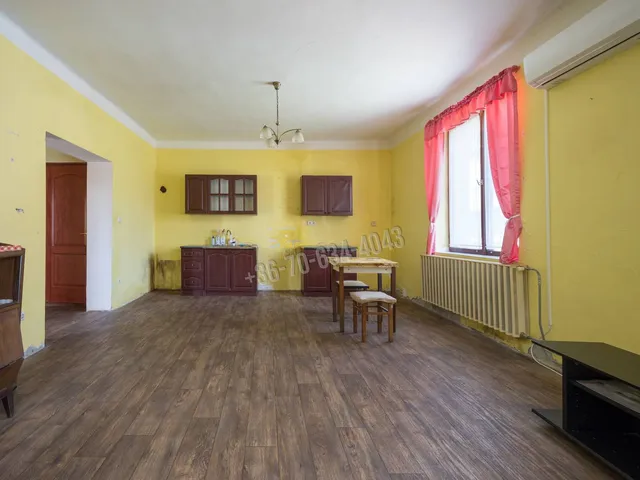 Eladó ház Patak 169 nm