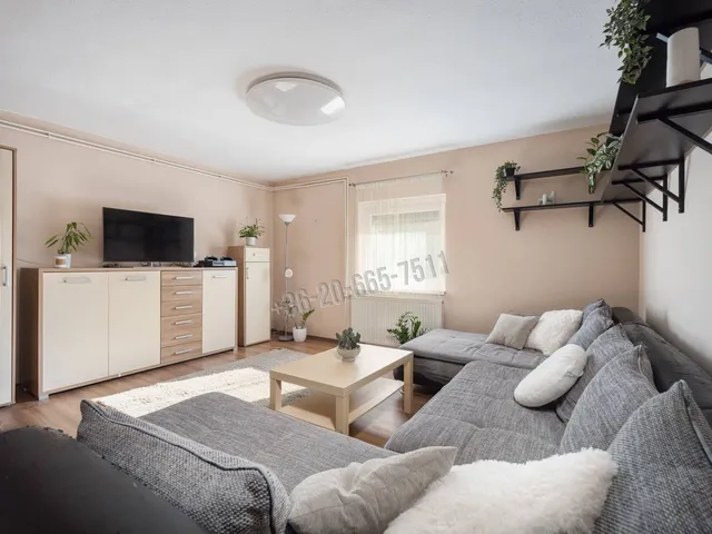 Eladó lakás Gyál 160 nm