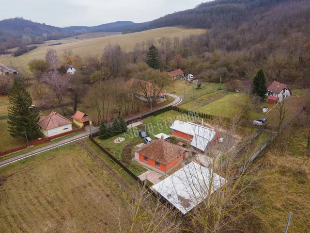 Eladó ház Kisecset 52 nm