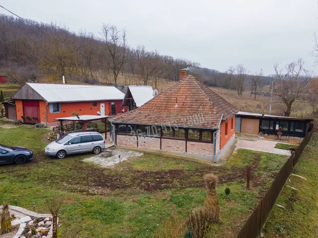 Eladó ház Kisecset 52 nm