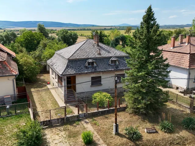 Eladó ház Szátok 113 nm