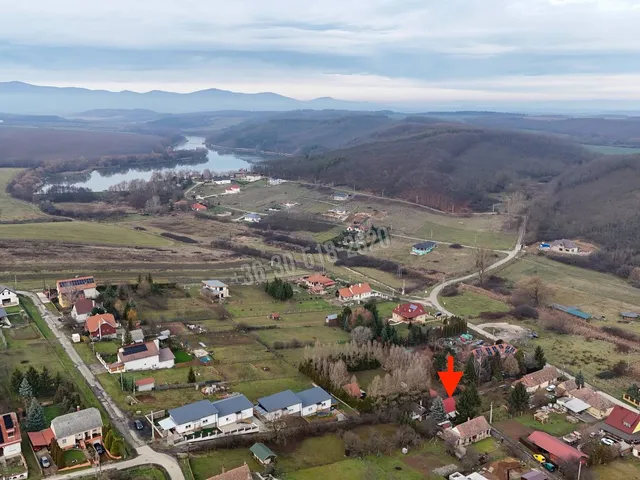 Eladó ház Nőtincs 64 nm