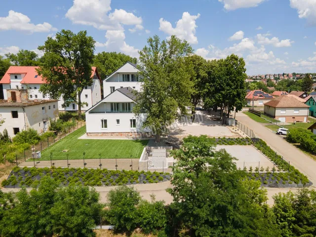 Eladó lakás Rétság, Laktanya út 36 nm