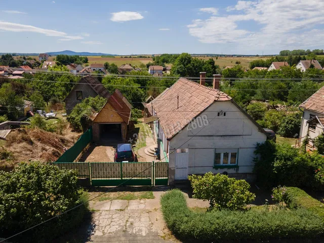 Eladó ház Érsekvadkert 88 nm