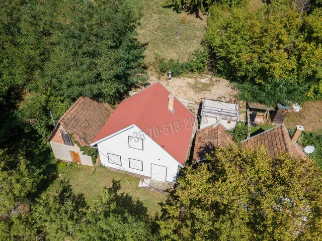 Eladó üdülő és hétvégi ház Diósjenő 53 nm