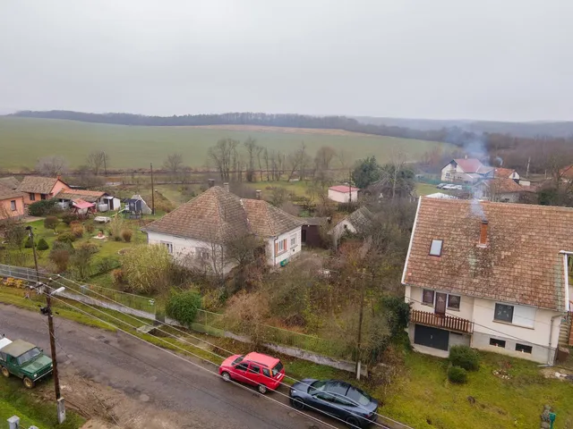 Eladó ház Borsosberény, x 98 nm