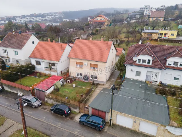 Eladó ház Vác, Deákvár 186 nm