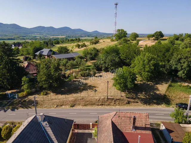 Eladó telek Nógrád 1080 nm