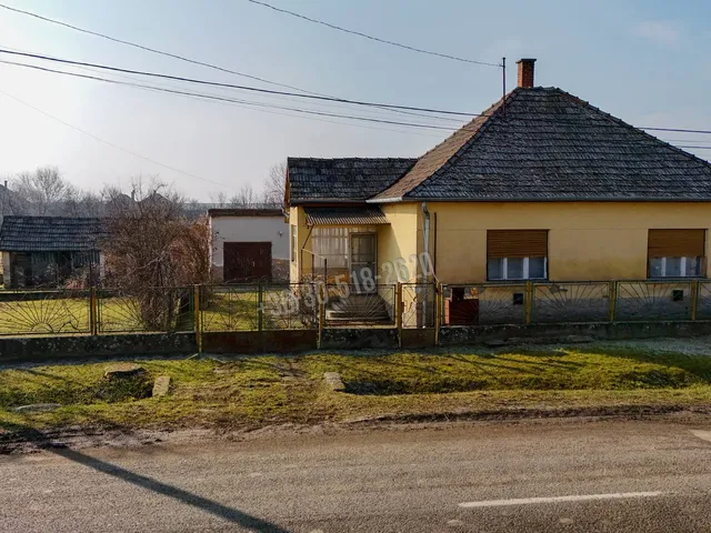 Eladó ház Érsekvadkert 95 nm