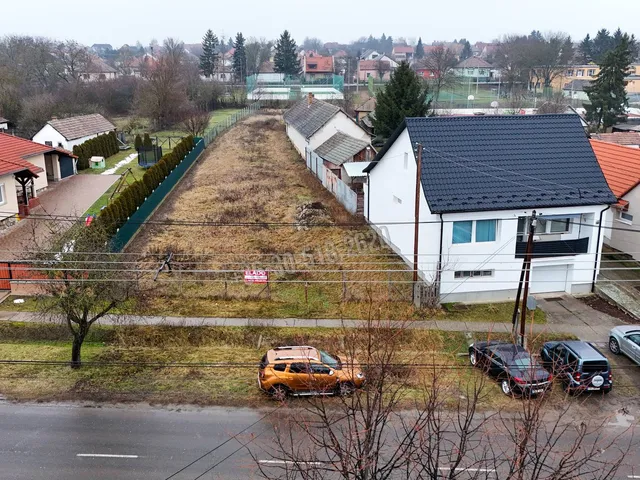 Eladó telek Érsekvadkert, Rákóczi Ferenc út 1238 nm
