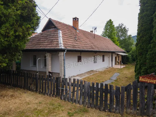 Eladó ház Romhány 64 nm