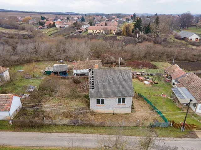 Eladó ház Mohora 62 nm