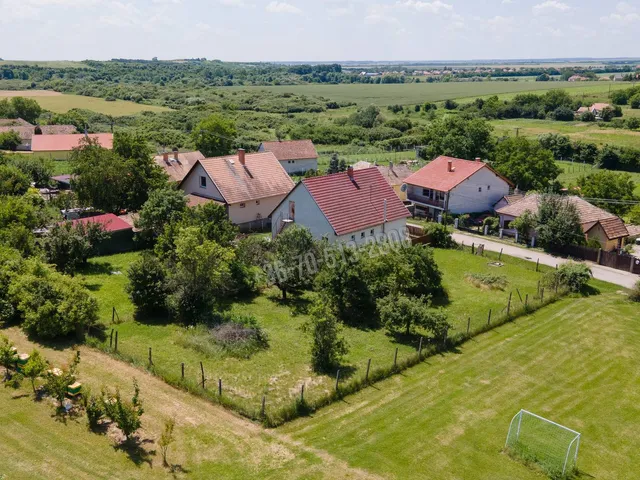 Eladó telek Palotás, Kossuth utca 806 nm
