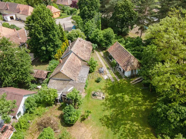 Eladó ház Perőcsény 40 nm