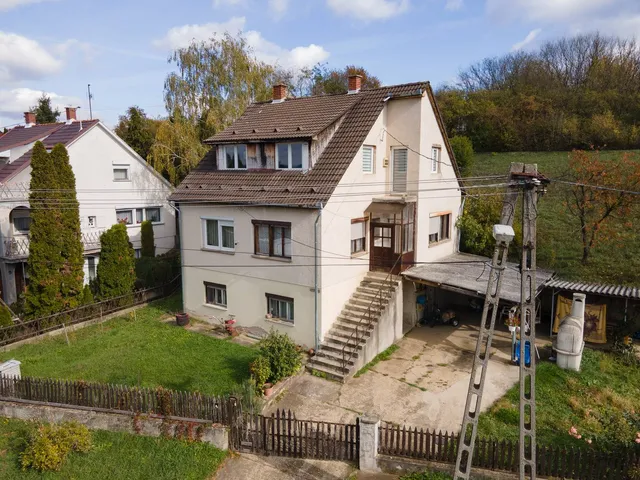 Eladó ház Rétság 189 nm