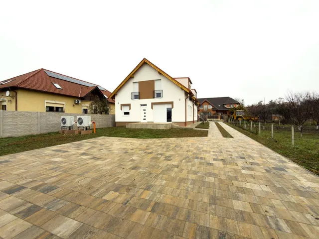 Eladó ház Rétság 112 nm