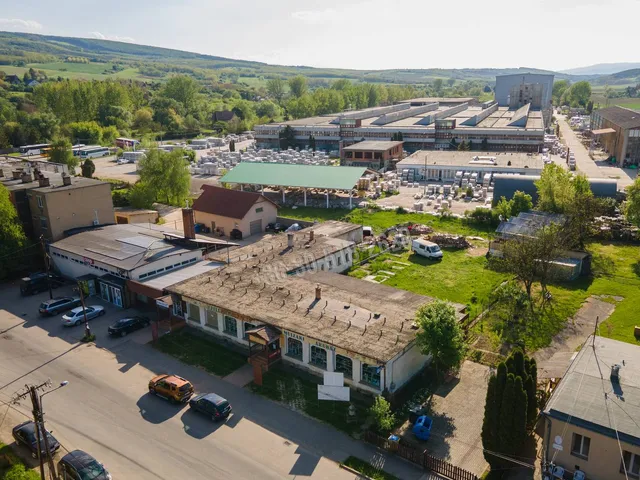 Eladó kereskedelmi és ipari ingatlan Romhány 607 nm