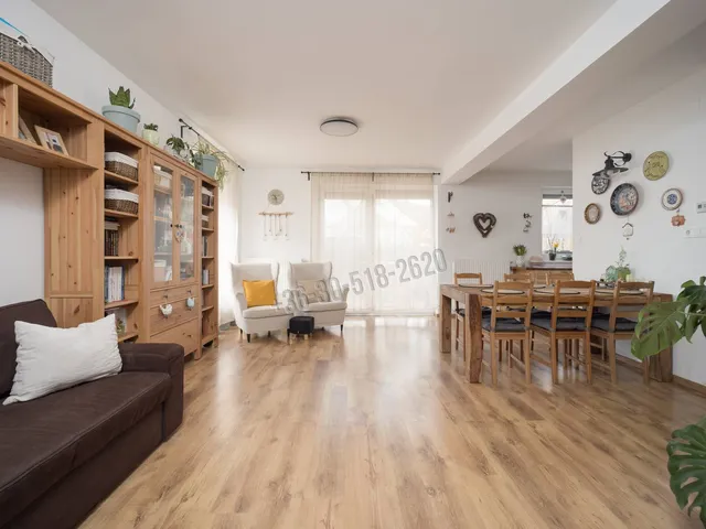 Eladó lakás Vác, Zab utca 96 nm