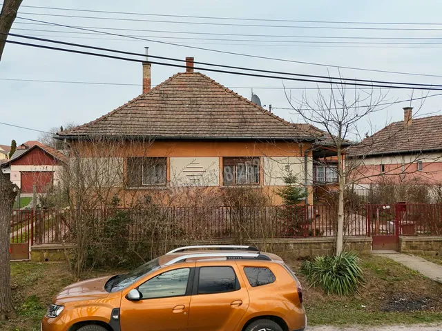 Eladó ház Rétság 135 nm